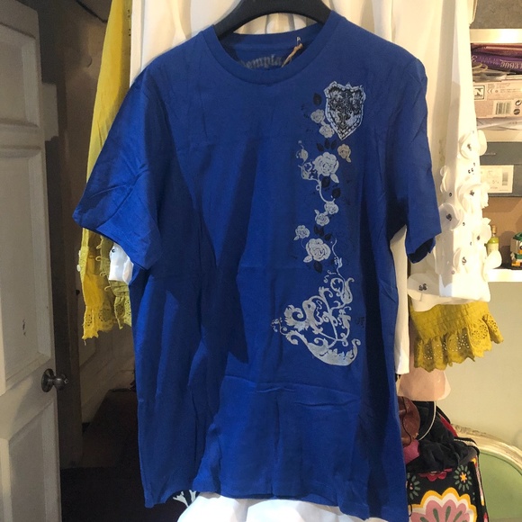 Designer T-Shirt - Picture 1 of 3